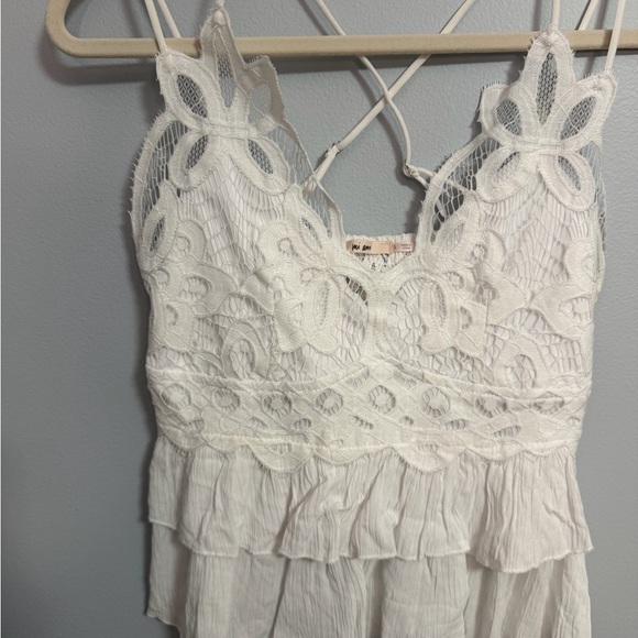 Francesca's Collections White Lace Tank Top - Picture 3 of 6